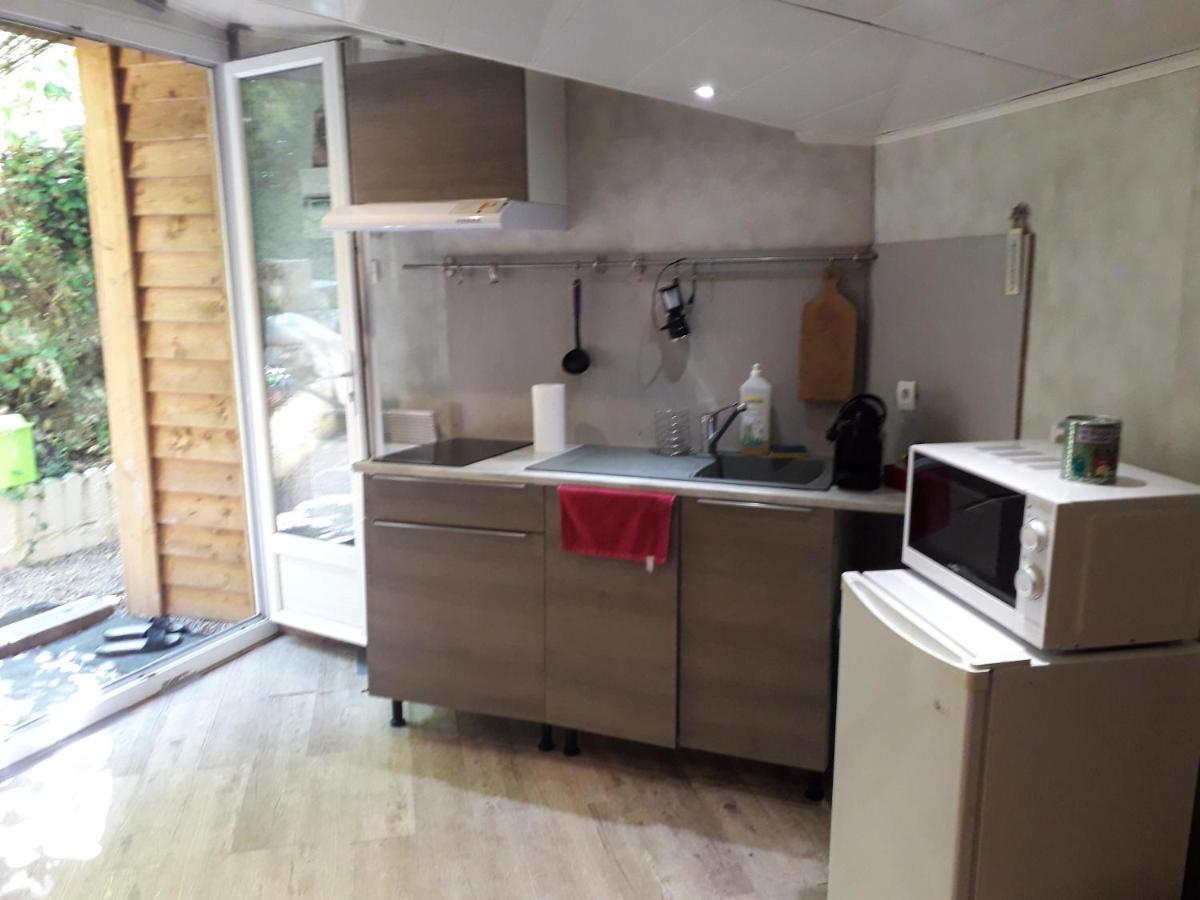 Chalet Type Studio De Charme Avec Jacuzzi Konuk evi Touet-de-l'Escarene Dış mekan fotoğraf